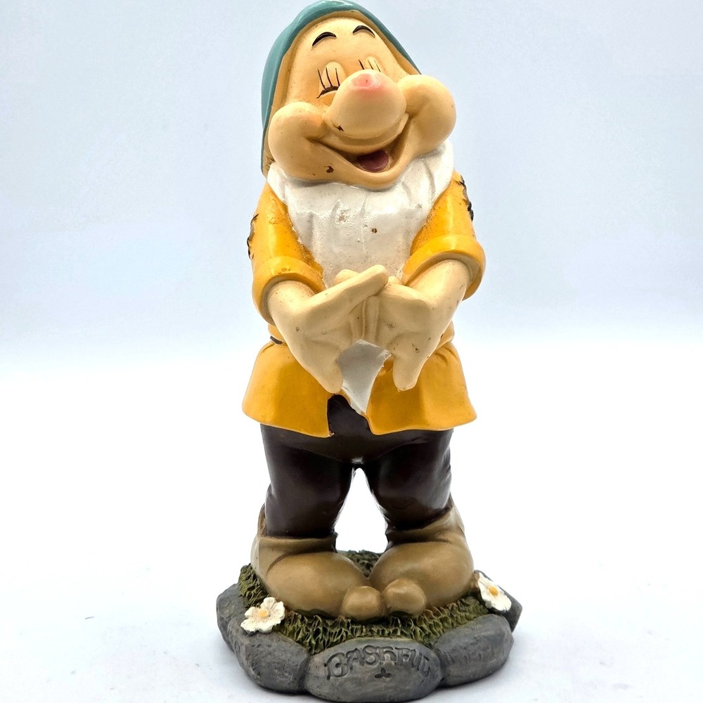 NEW Bashful Disney Snow White & Seven Dwarfs Garden Statue‎ 8" TALL